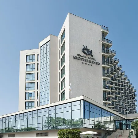 Mediterraneo Otel 4*
