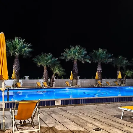 Mediterraneo Отель