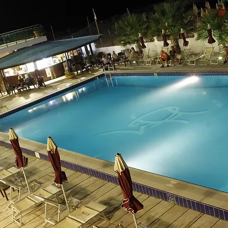 Club Esse Mediterraneo Hotel 4*