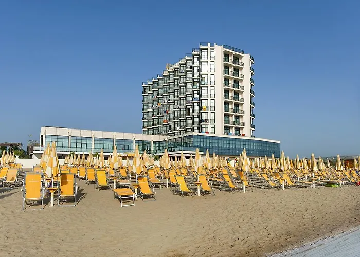 Отель Mediterraneo 4*